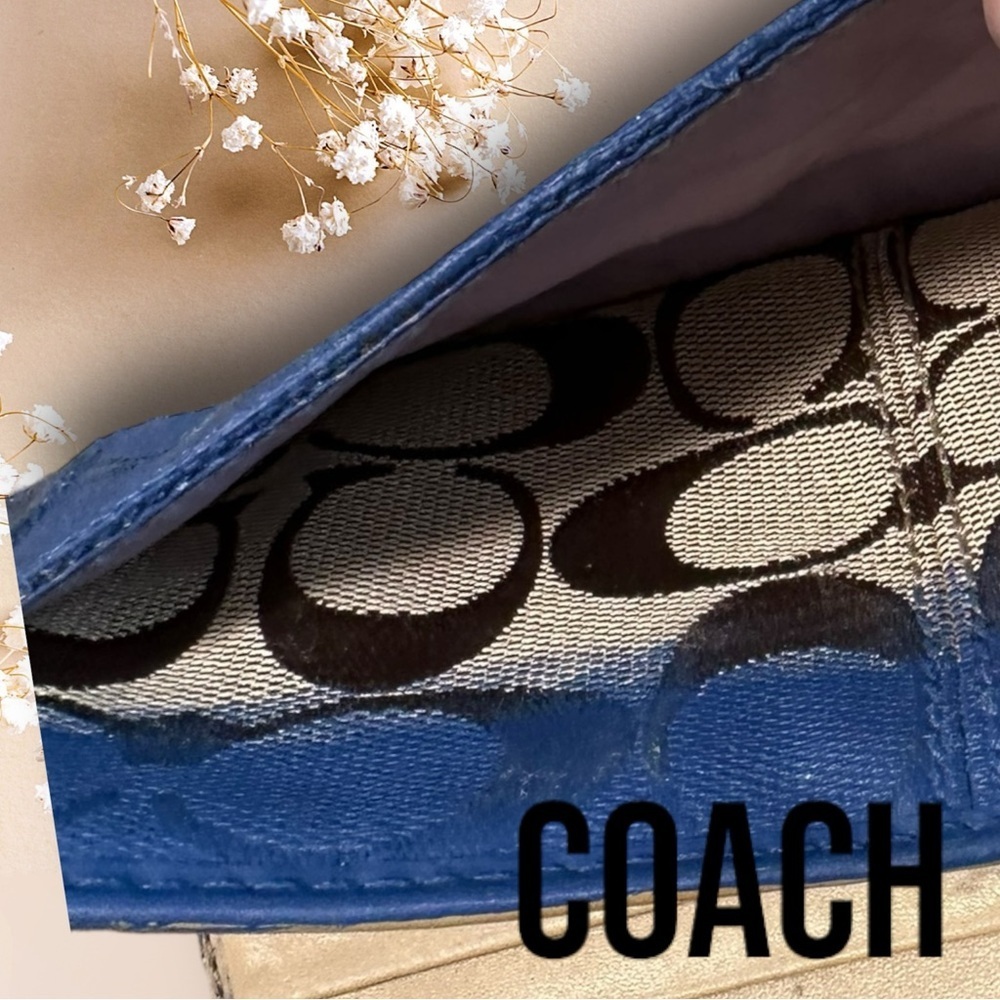 Coach trifold wallet - Picture 6 of 11